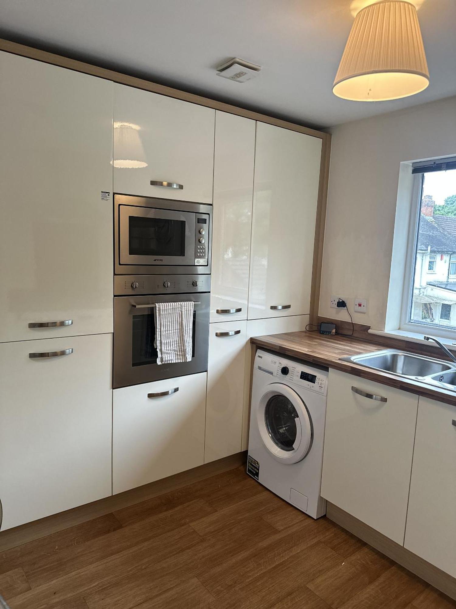 2 Bdr City Centre Apartment With Parking كارديف المظهر الخارجي الصورة