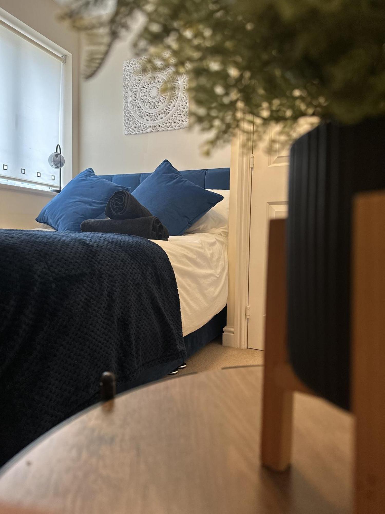 2 Bdr City Centre Apartment With Parking كارديف المظهر الخارجي الصورة
